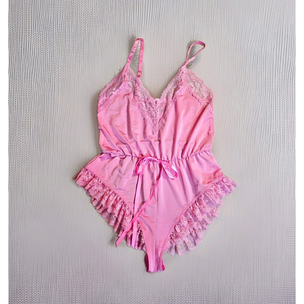 Dolls Kill Sugar Thrillz Sweet Cream Lace Romper Pink Teddy S